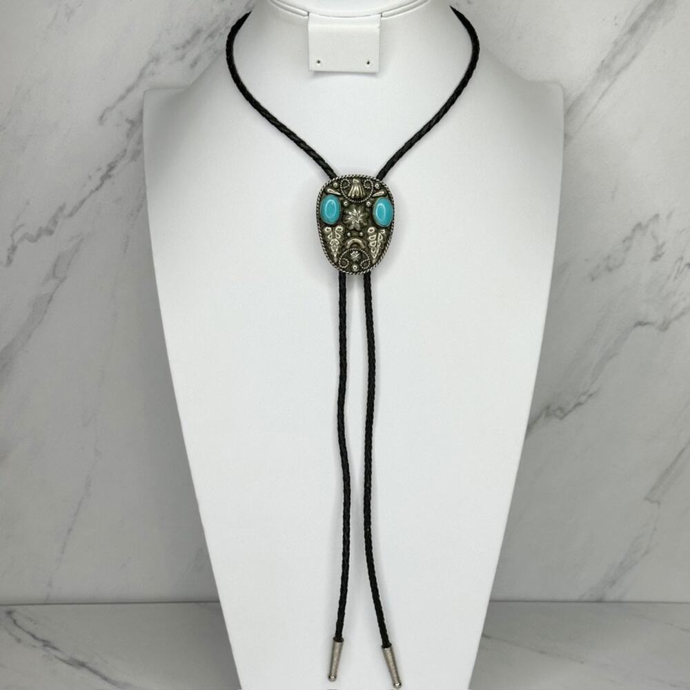 Vintage Alpaca Mexico Silver Tone Faux Turquoise Repousse Floral Bolo Tie ✨